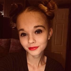 Meet your Posher, Savannah